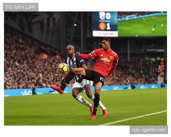 拉什福德禁区射术与战术意识获赞，展现顶级锋线水准