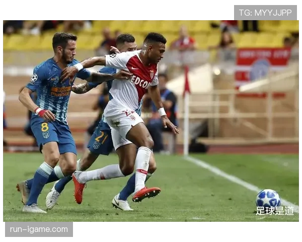 里斯本竞技在剧烈对抗中展现实力,成功晋级下一轮比赛表现稳健 里斯本竞技在剧烈对抗中展现实力,成功晋级下一轮比赛表现稳健