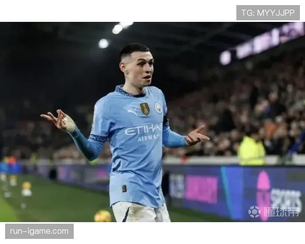 福登的战术角色是否依赖频繁身体对抗？